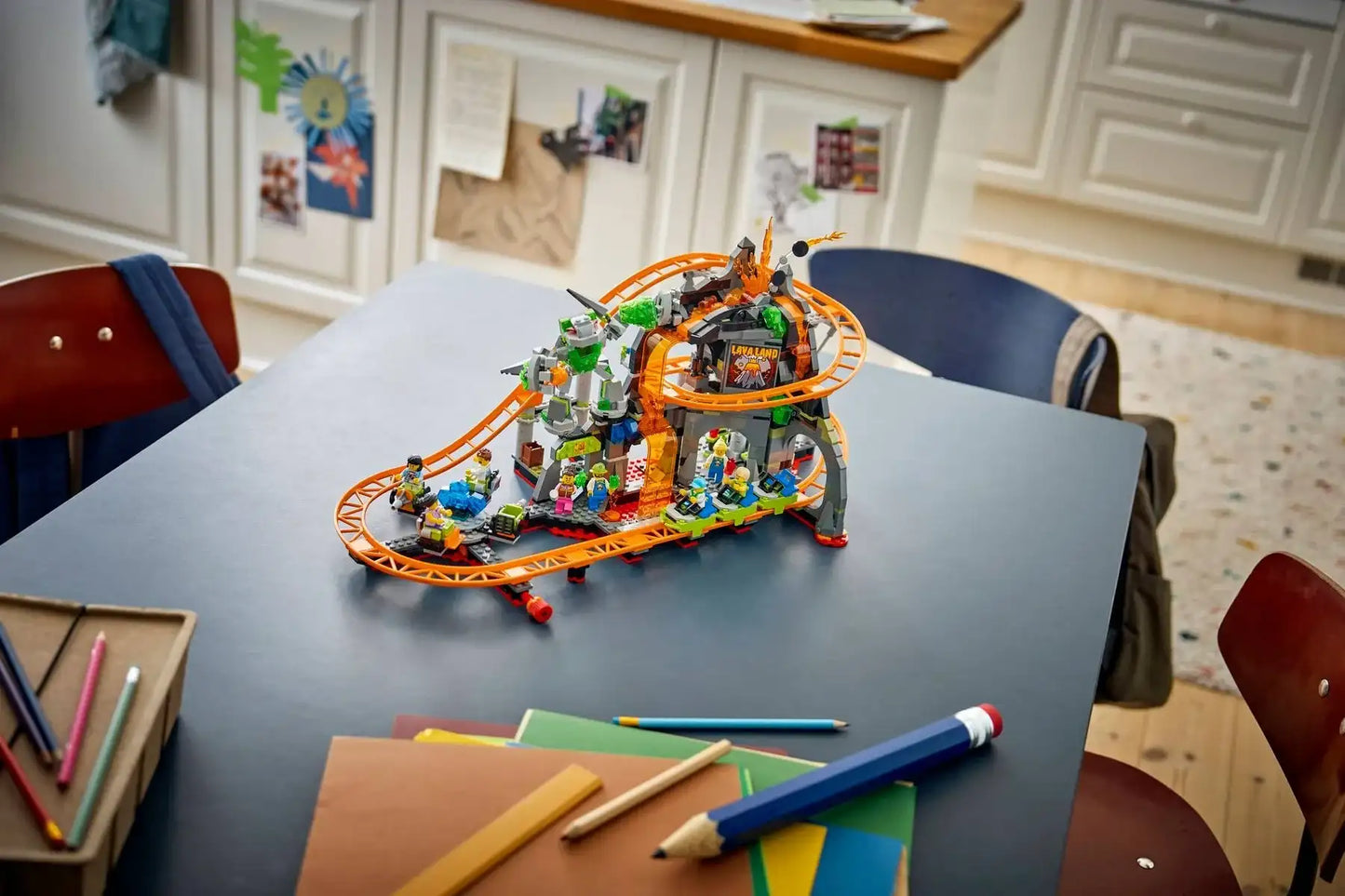 LEGO City 60501 Lava Land Roller Coaster Park 熔岩國度雲霄飛車樂園 香港行貨價 $585
