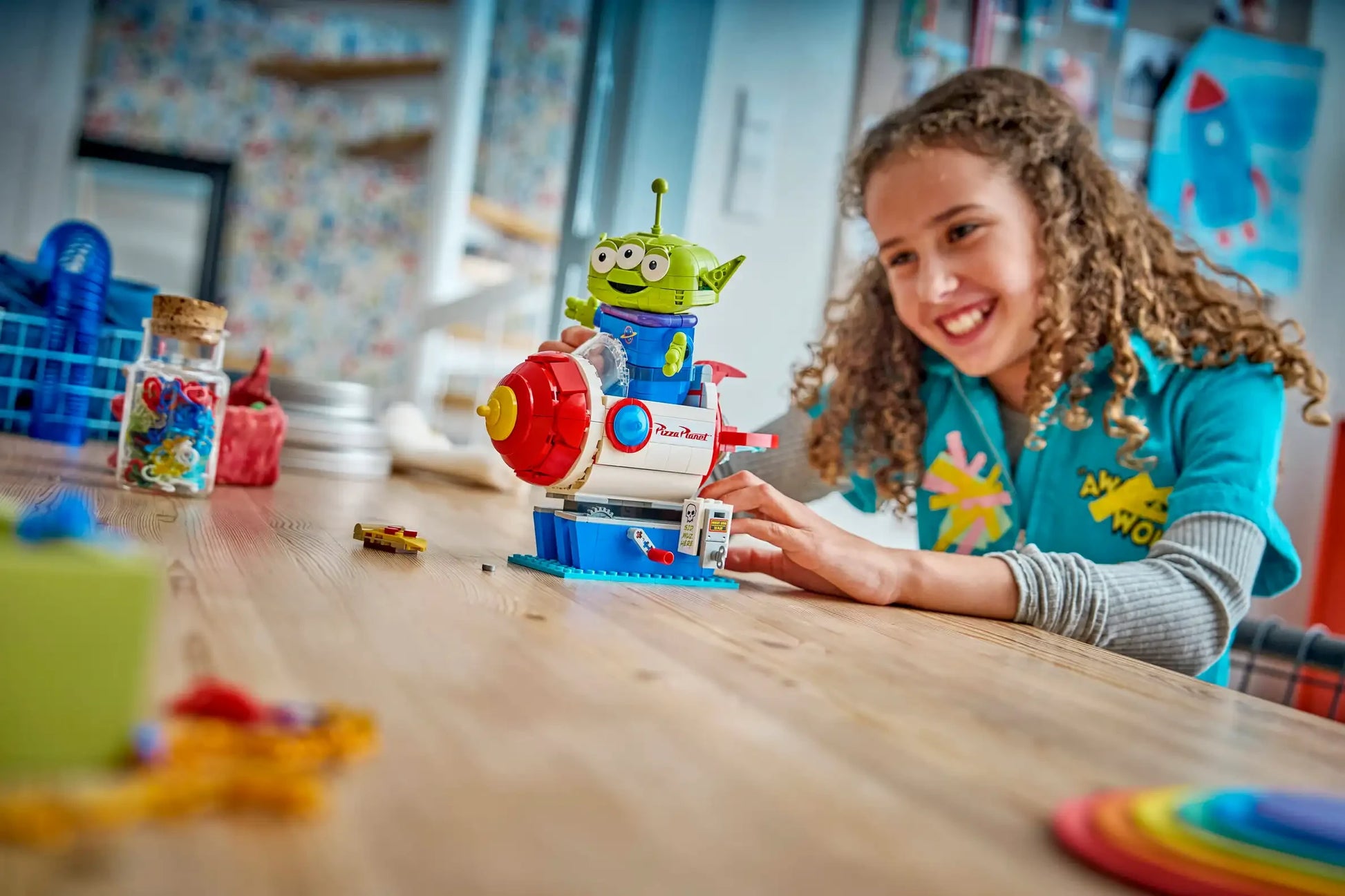 LEGO Disney 43307 Alien with Pizza Planet Rocket Ride 三眼怪和披薩星球火箭 香港價錢 $420