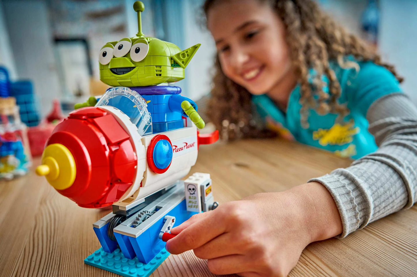 LEGO Disney 43307 Alien with Pizza Planet Rocket Ride 三眼怪和披薩星球火箭 香港價錢 $420