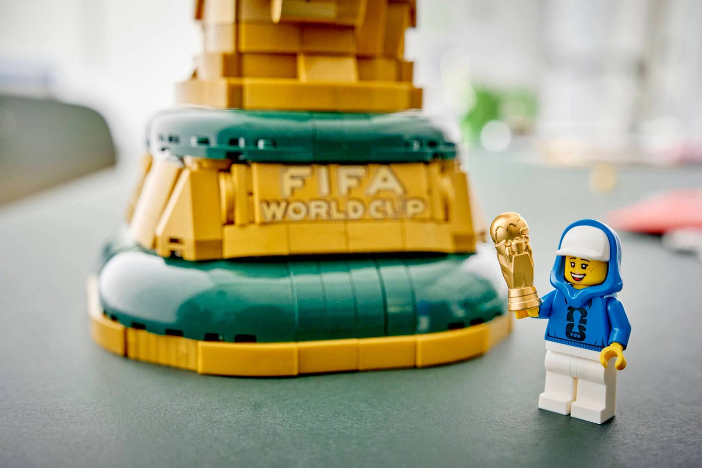 LEGO Editions 43020 FIFA World Cup Official Trophy 世界盃官方獎盃 香港價錢 $1080