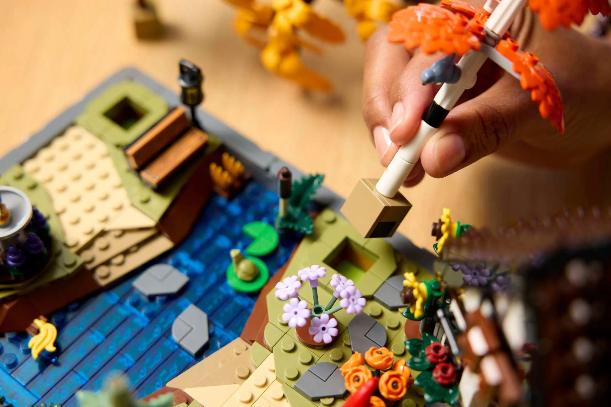 LEGO Icons 11372 Autumn Cottage Garden 秋季小屋庭園 香港價錢 $660