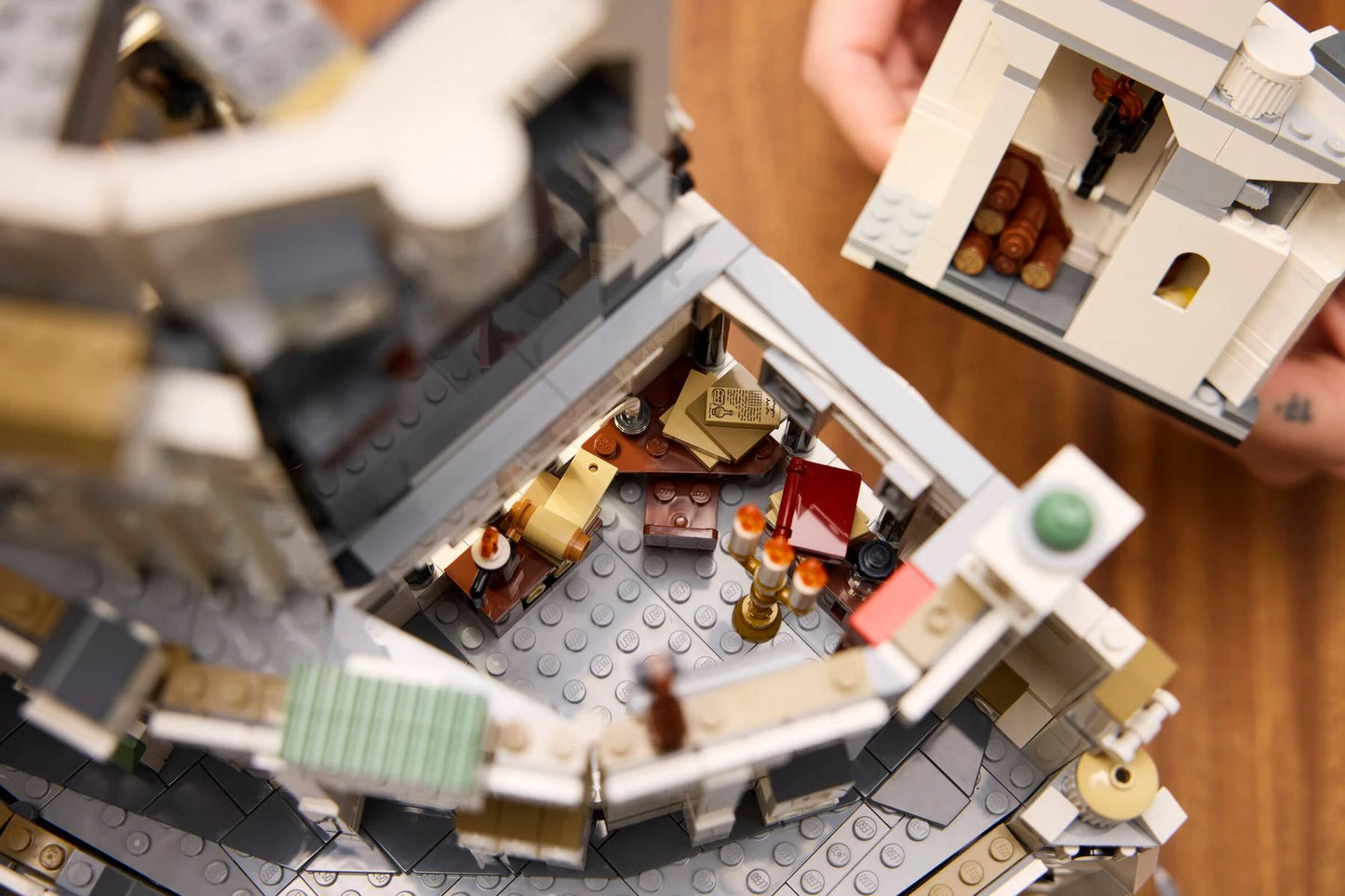 LEGO Icons 11377 The Lord of the Rings： Minas Tirith™ 米那斯提力斯 香港行貨價 $3949