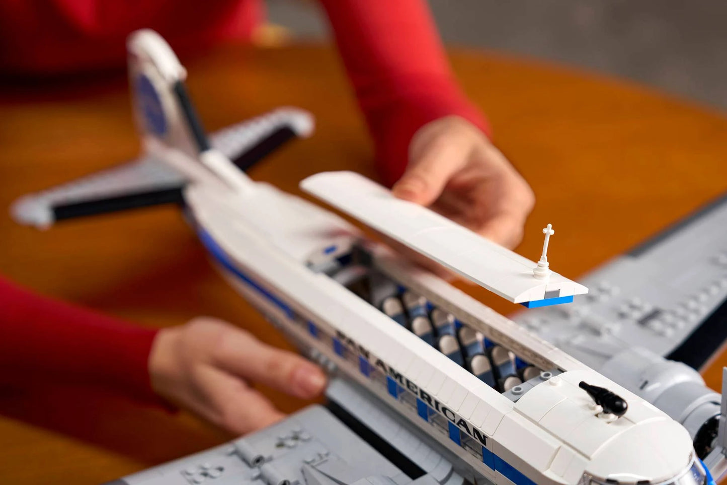 LEGO Icons 11378 Douglas™ DC-3™ PAN AM® Airliner 客機 香港行貨價 $1275
