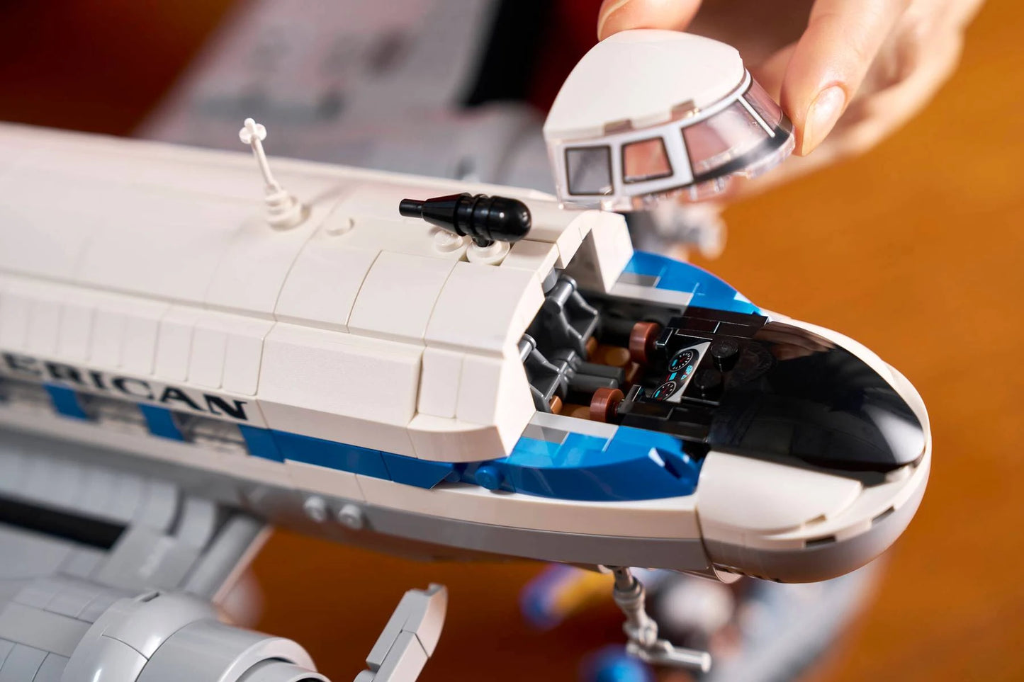 LEGO Icons 11378 Douglas™ DC-3™ PAN AM® Airliner 客機 香港行貨價 $1275