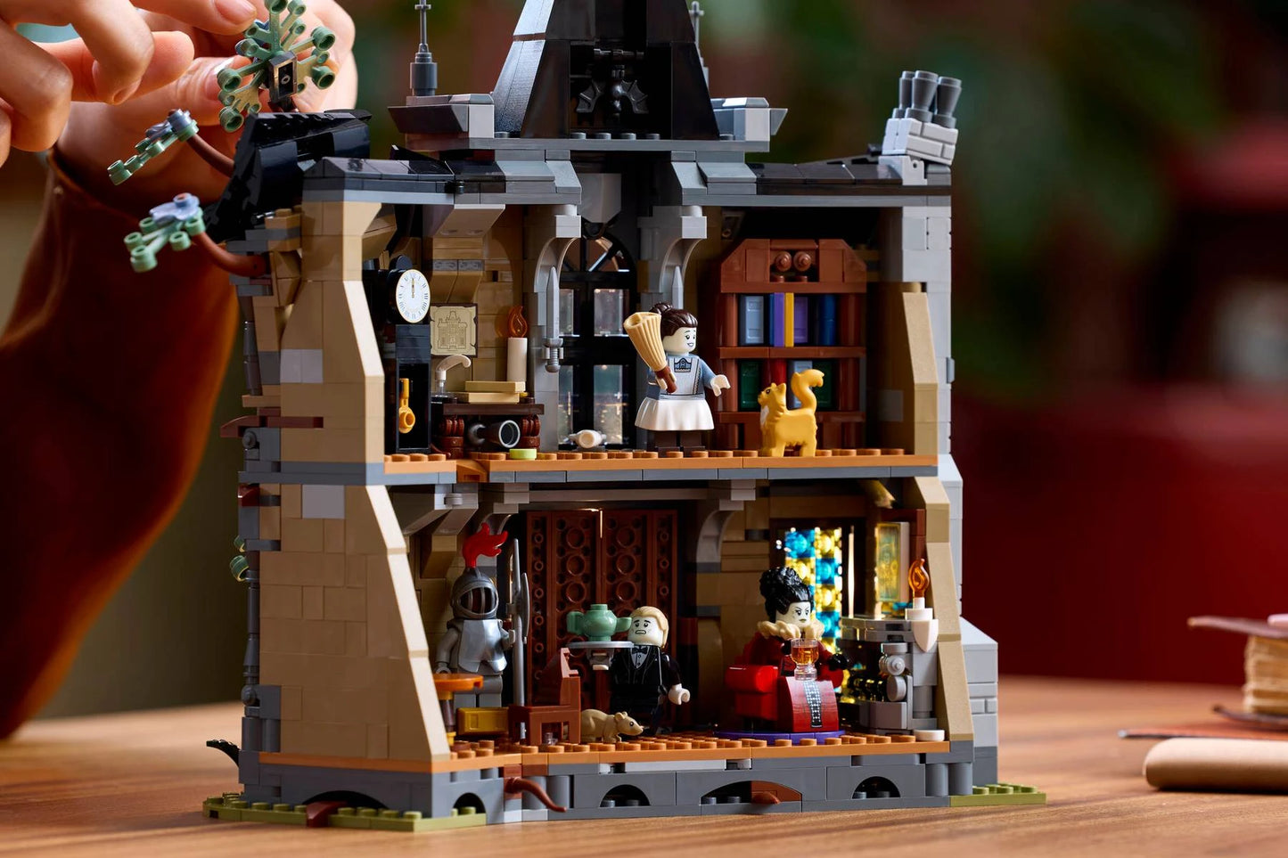 LEGO Icons 11383 Mayor Manor 市長宅邸 香港行貨價 $689