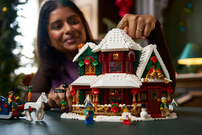 LEGO Icons 11387 Holidy House 佳節小屋 香港行貨價 $815