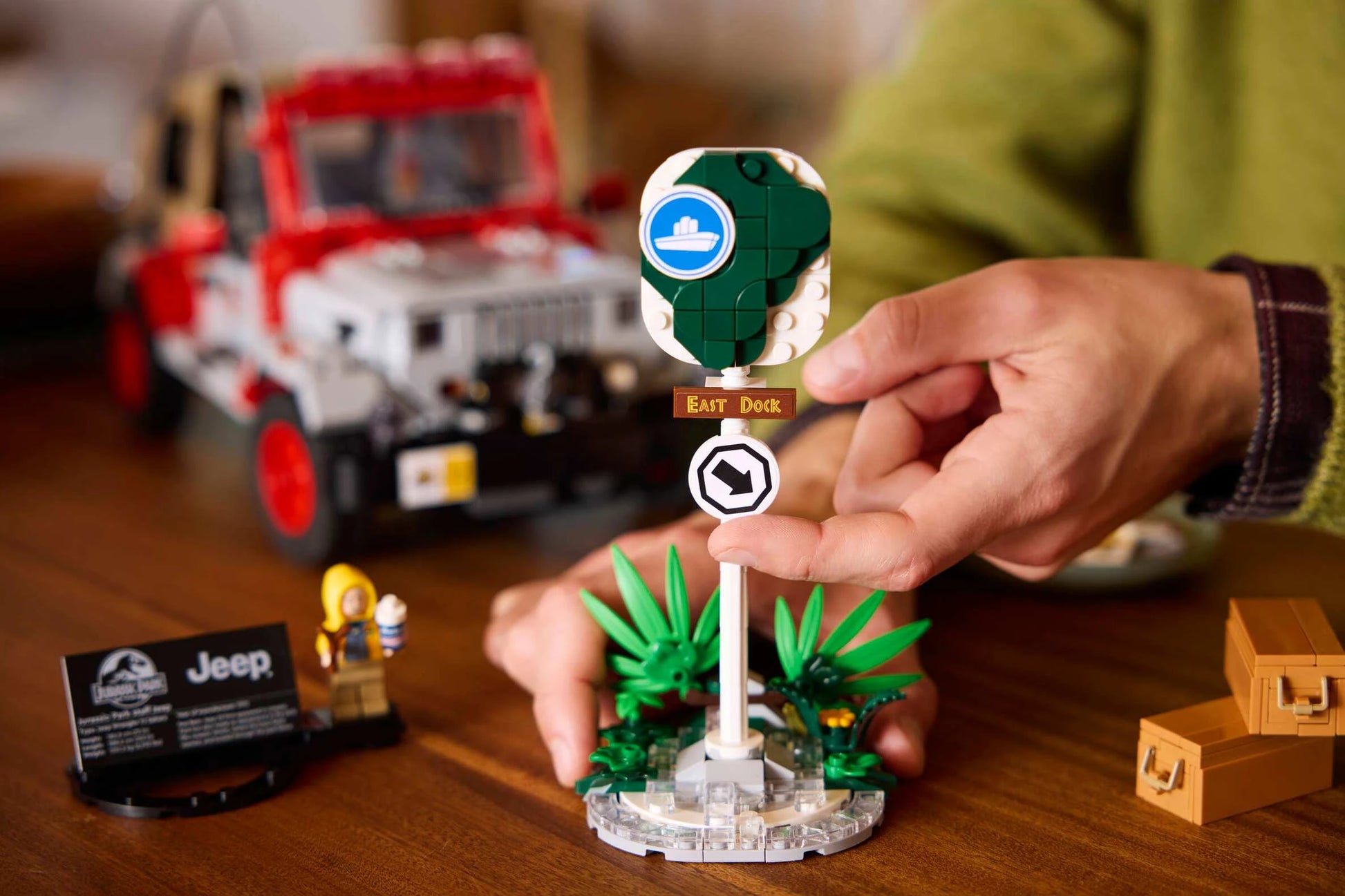LEGO Jurassic World 77984 Jurassic Park Jeep® Wrangler 侏羅紀公園吉普車 香港價錢 $1375