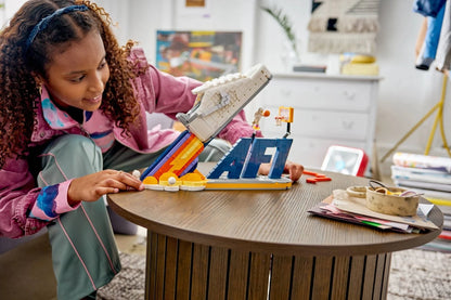 LEGO Nike 43026：Nike Air Force 1 x LEGO® Set 香港行貨價 $719