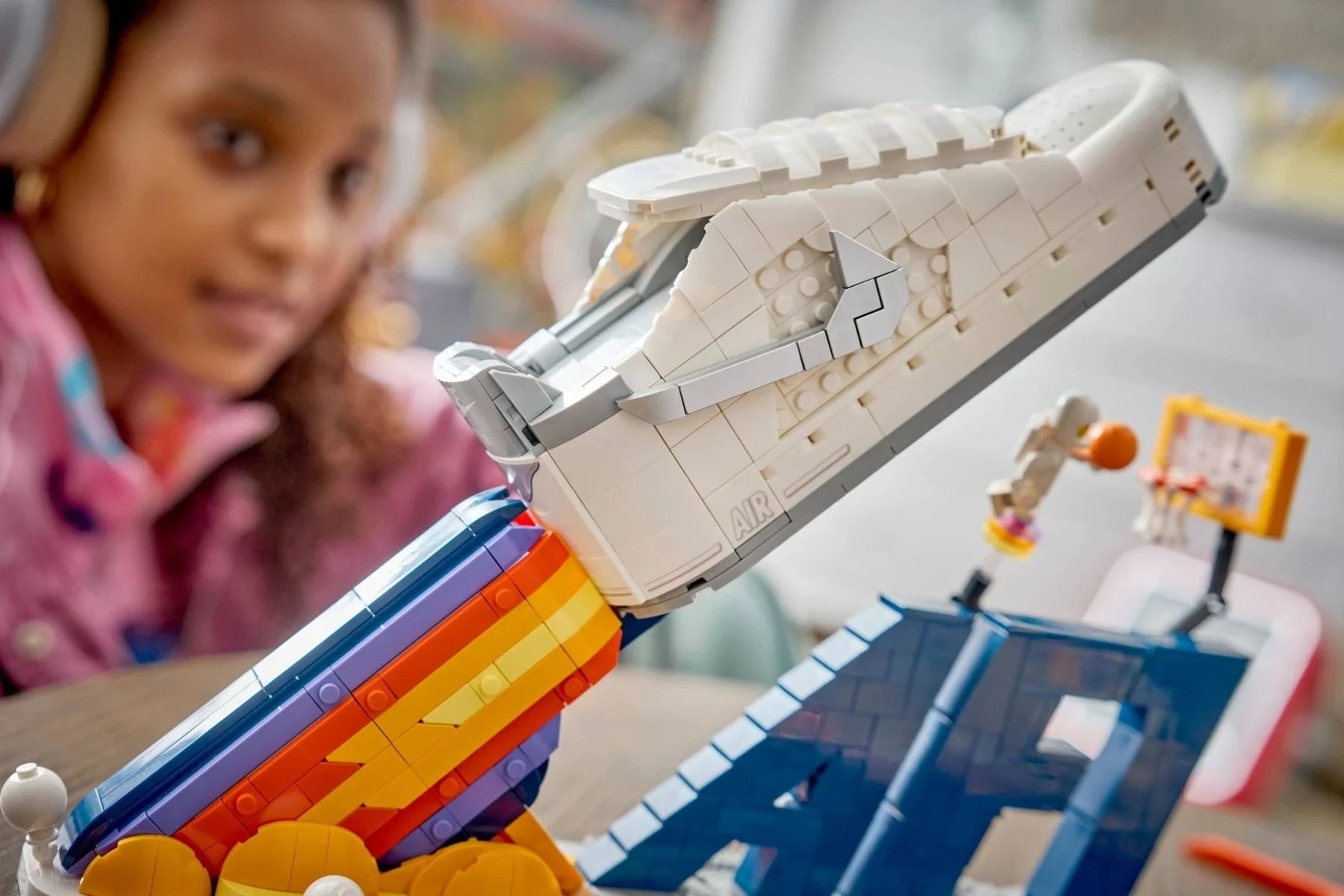 LEGO Nike 43026：Nike Air Force 1 x LEGO® Set 香港行貨價 $719
